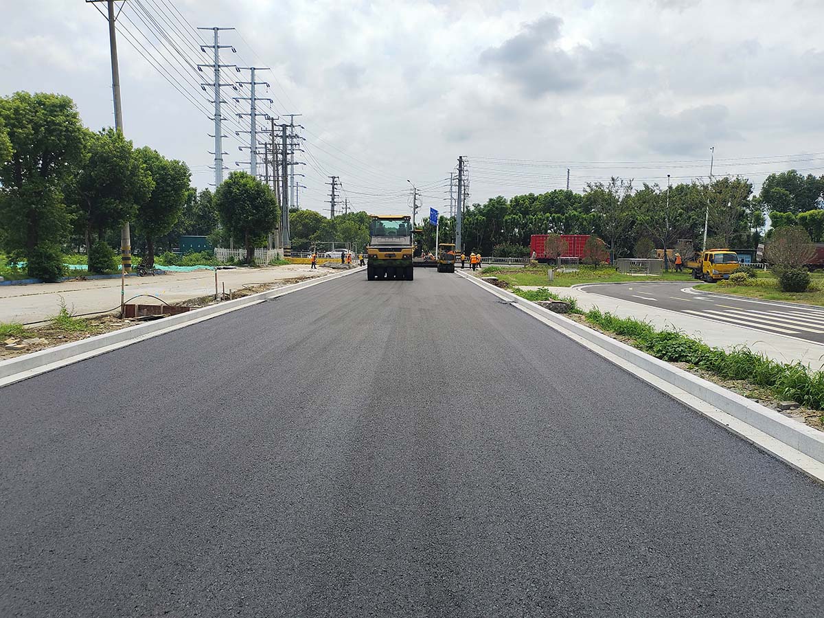 常州醫(yī)藥產(chǎn)業(yè)創(chuàng)新中心周邊道路(長川路、錦里路、錦繡路)新建工程